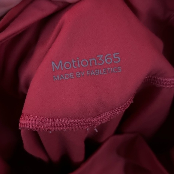 Trinity Motion365® High-Waisted Legging - Picture 4 of 4